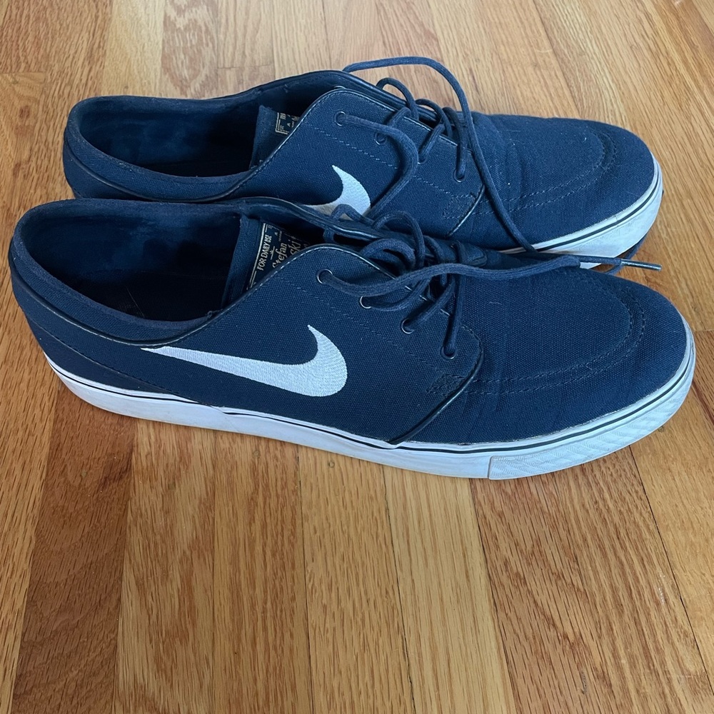 Nike Stefan Janoski Skate Shoes